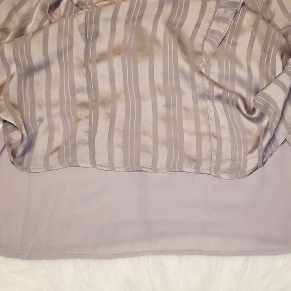 LUSH Ruffle Victorian Shake Top - Picture 7 of 14